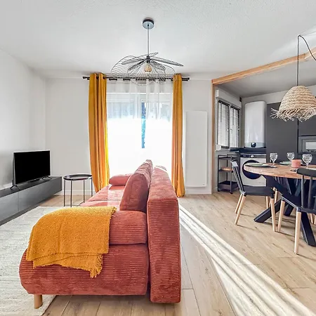 Saint-louis - Cozy Close To Switzerland & Train Station Lägenhet *